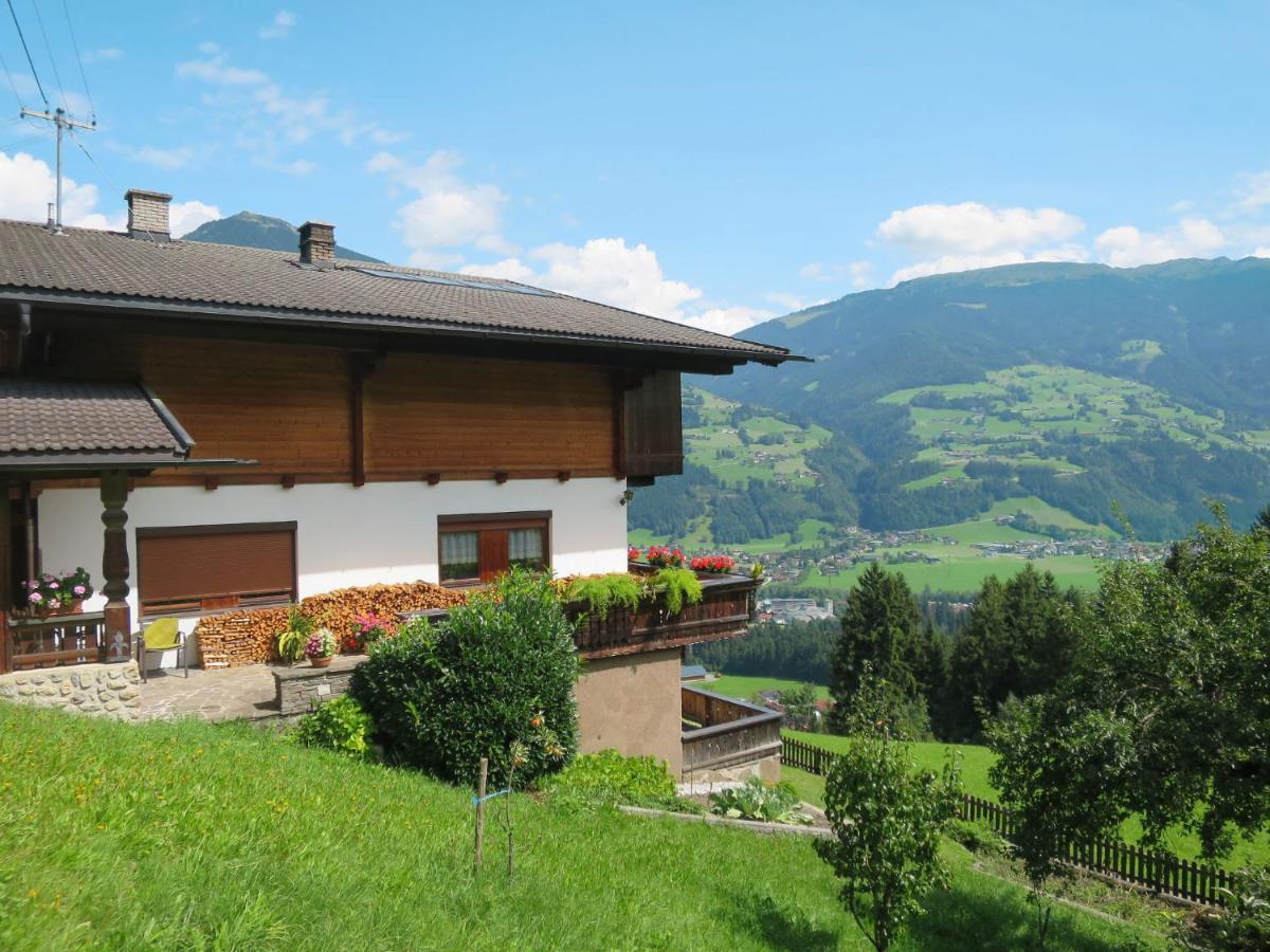 Apartment Häuser Ried im Zillertal Exterior foto