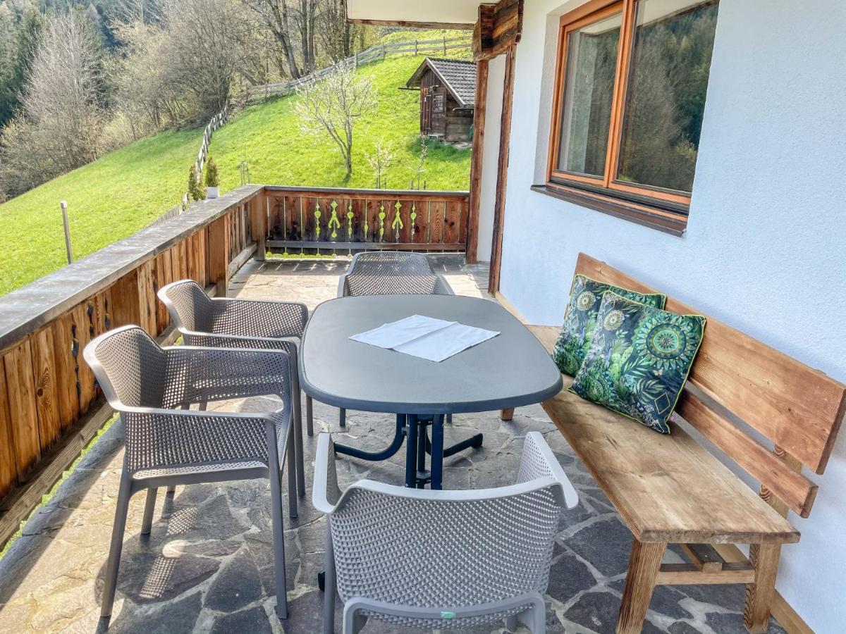 Apartment Häuser Ried im Zillertal Exterior foto